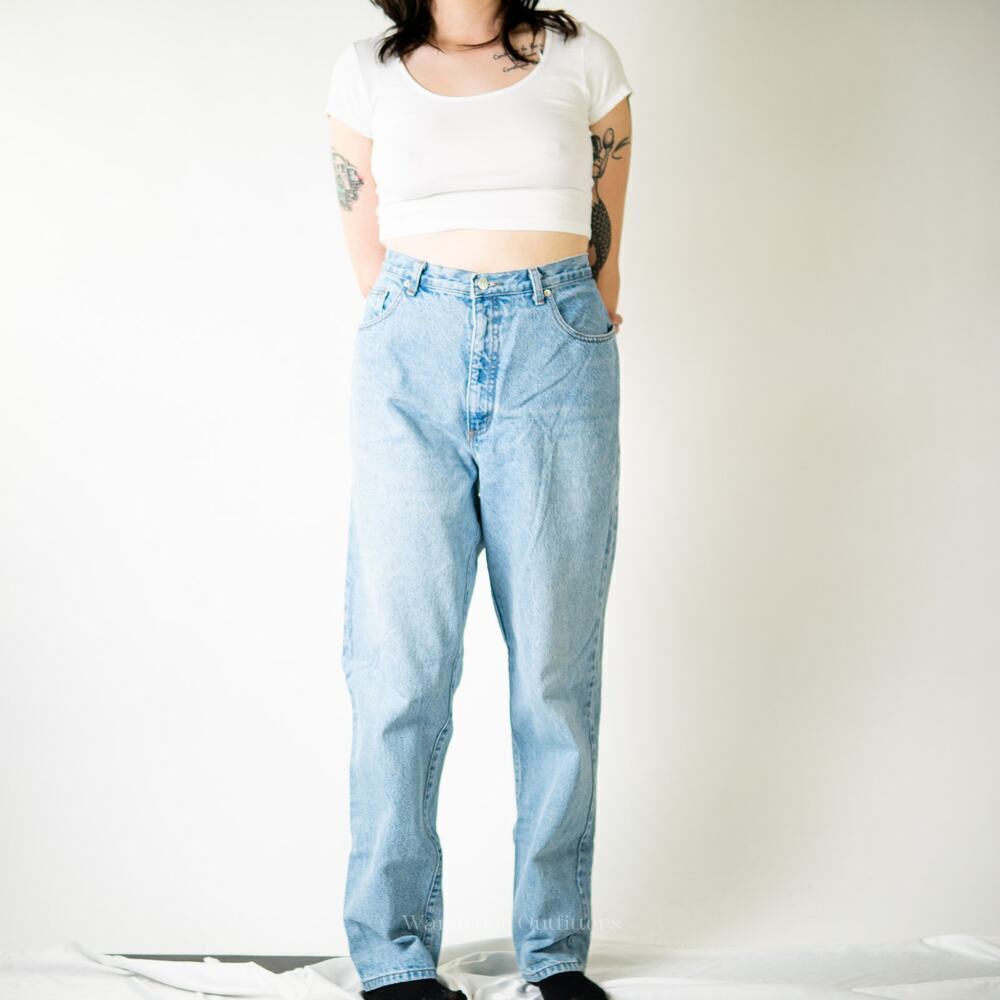 Vintage 90s Guess Jeans High Rise Faded Distressed Straight Leg Jeans - Picture 2 of 11